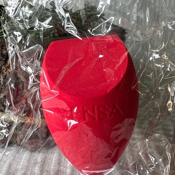 Yensa Skin on Skin Beauty Sponge, Red - Picture 6 of 6
